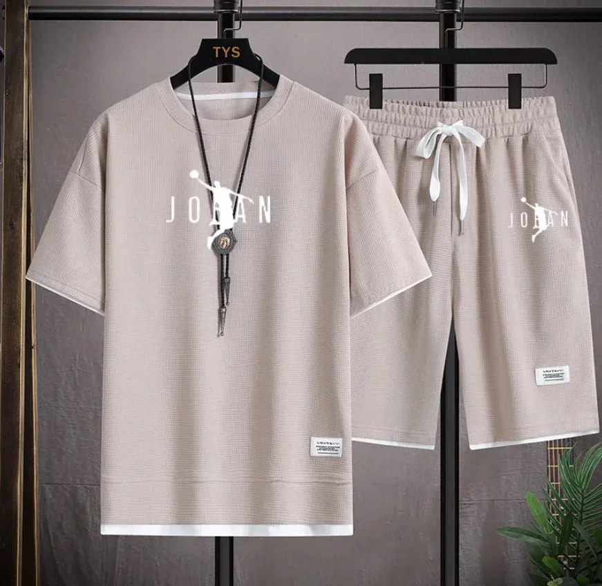 2024 Summer Men Sets New Luxury Brand T-Shirts Clothing Designer Clothes Fashion Women Tees Sportswear Tops Shorts 2 Piece Set