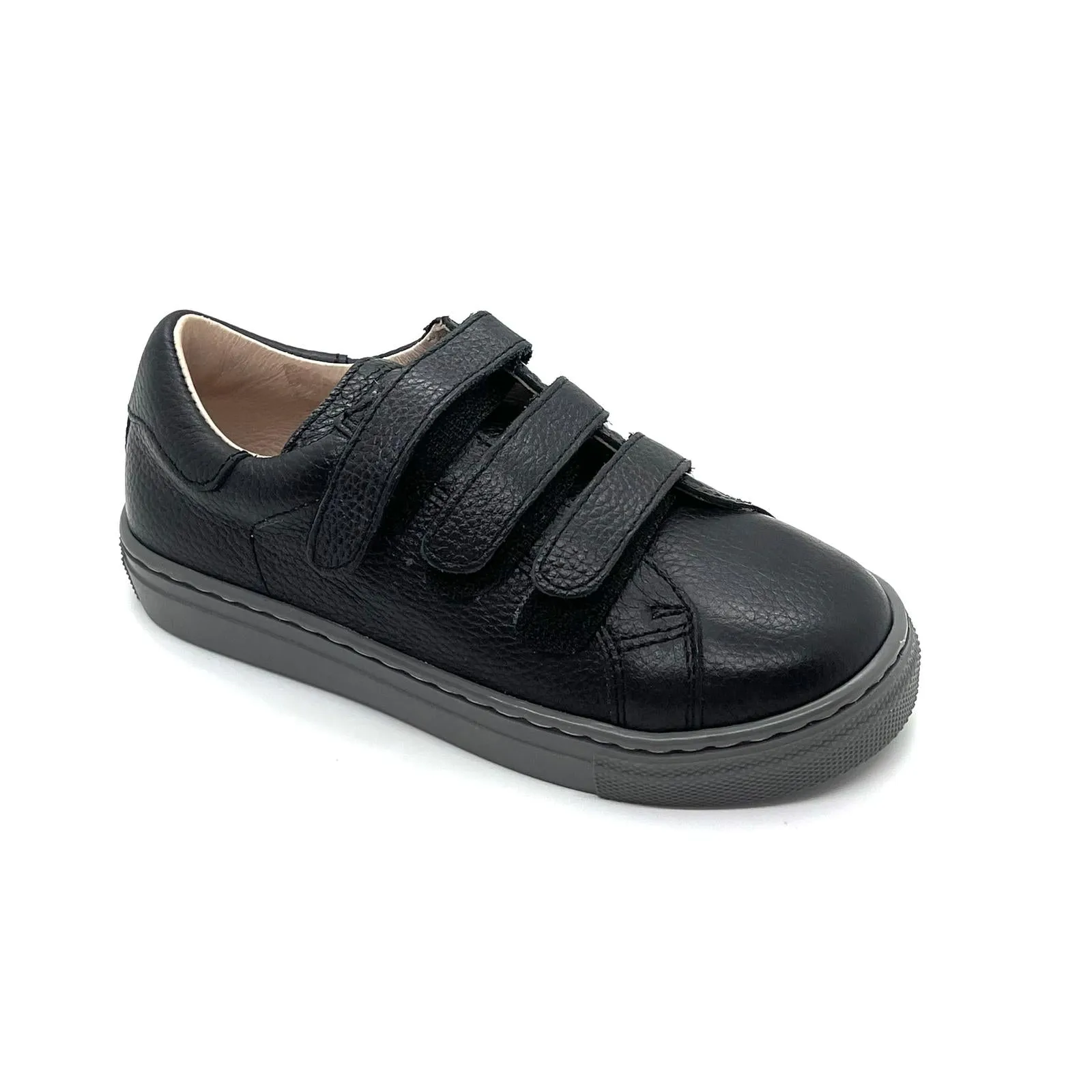 Buppy - Black With Grey Sole