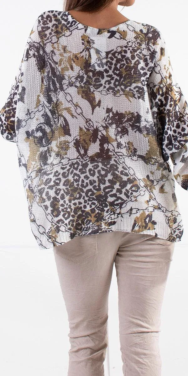 Emy Batwing Sweater With Girl & Husky Print